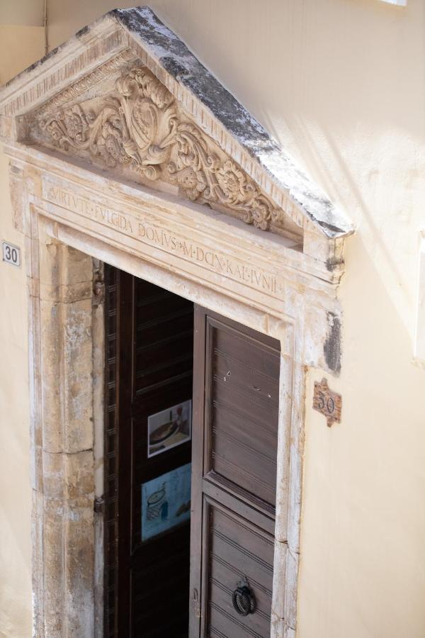 Villa Domus Clodia, Sensing Rethymno'S Old Town! Esterno foto